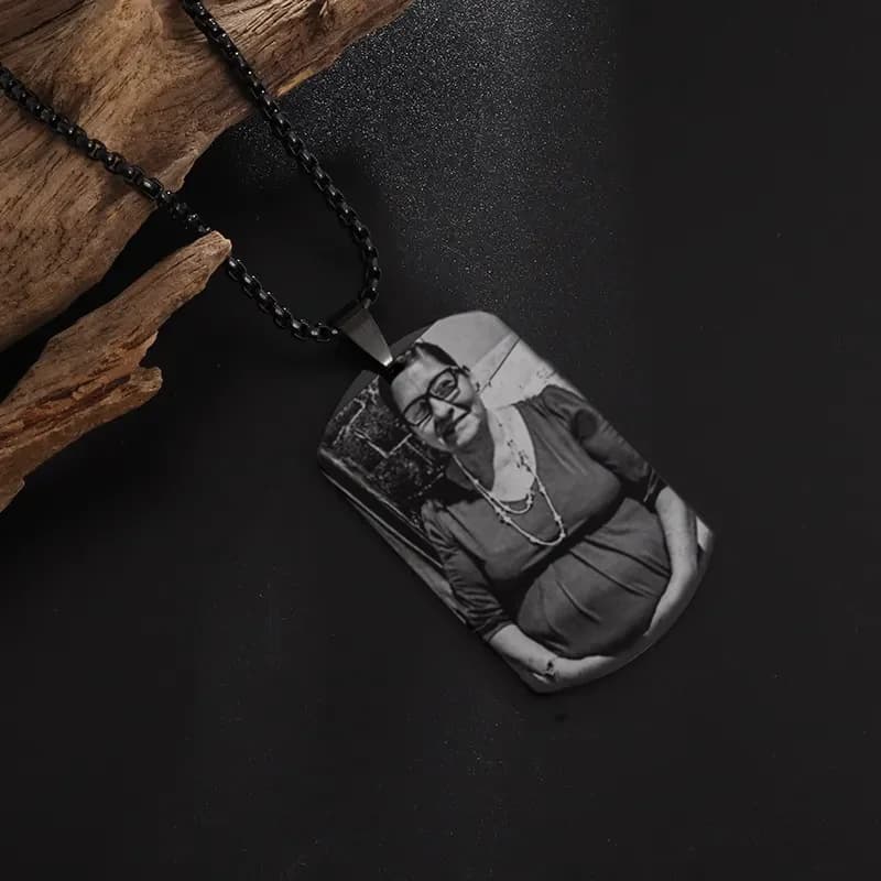 Cadena Negra Fragmento Nocturno